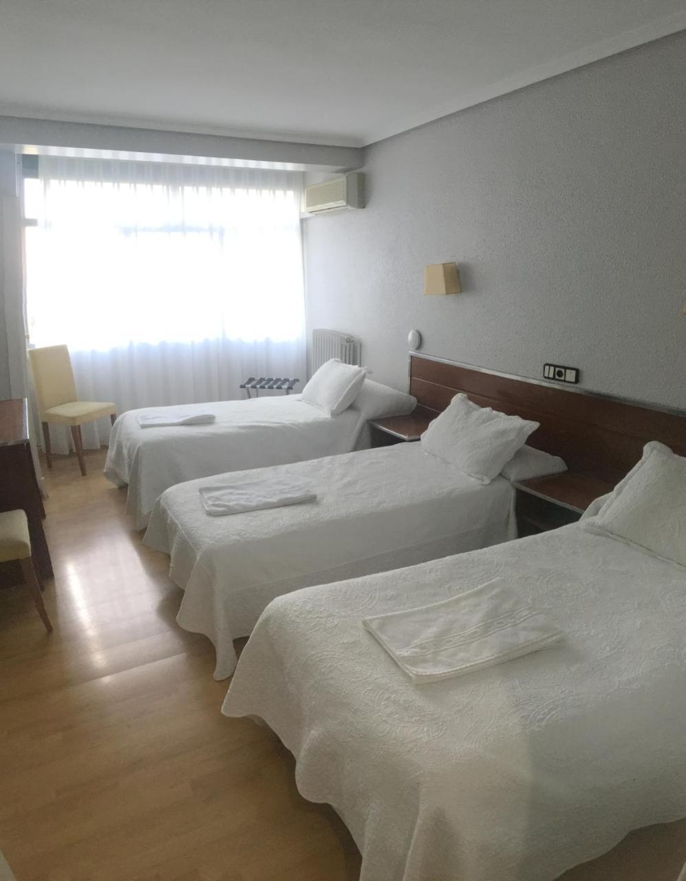 Hostal La Parrilla Tudela Εξωτερικό φωτογραφία
